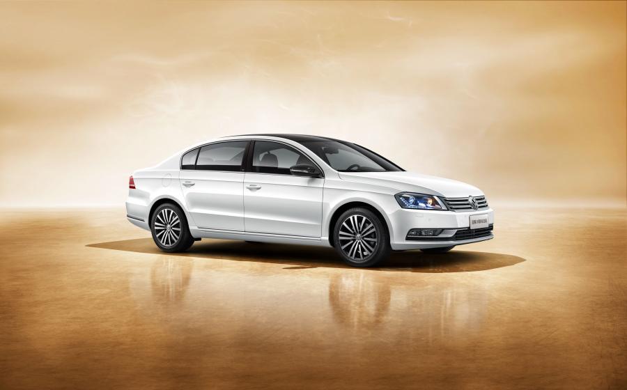  Volkswagen Magotan Edition 25 2016 года  (фото 1 из 2)